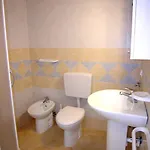 شقة Ai Pini